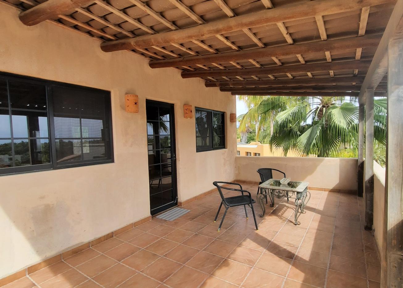 Getaway by the Beach 1